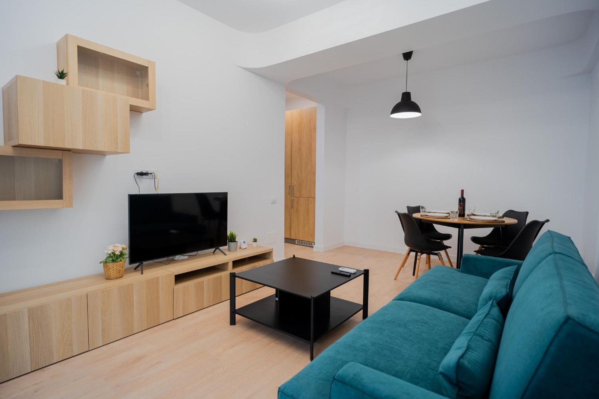 Amazing View Apartments - Iuliu Maniu & Politehnica Park Bucharest Exterior photo