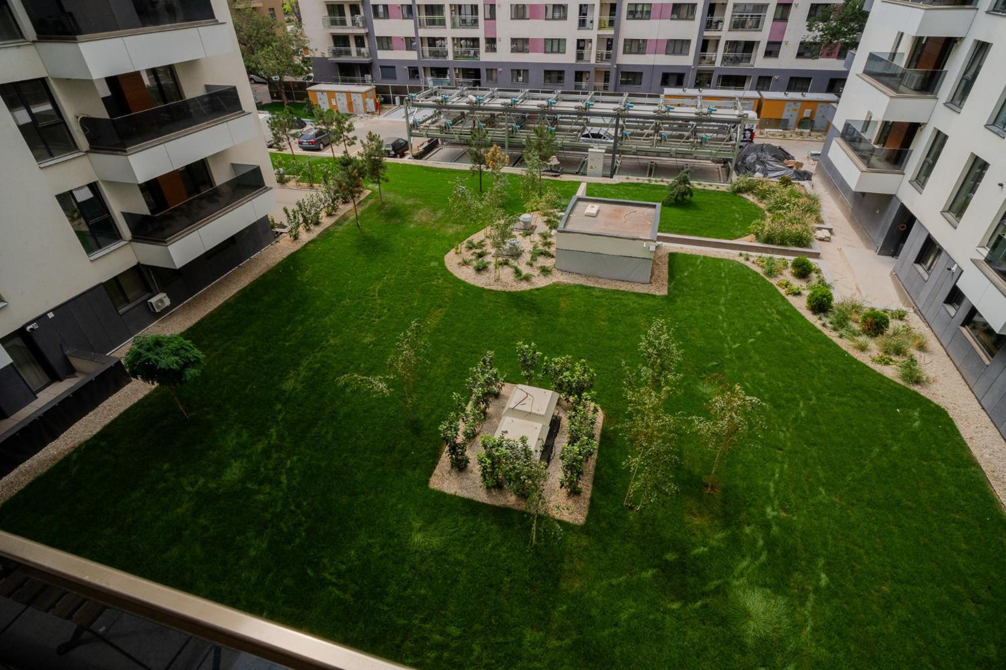 Amazing View Apartments - Iuliu Maniu & Politehnica Park Bucharest Exterior photo